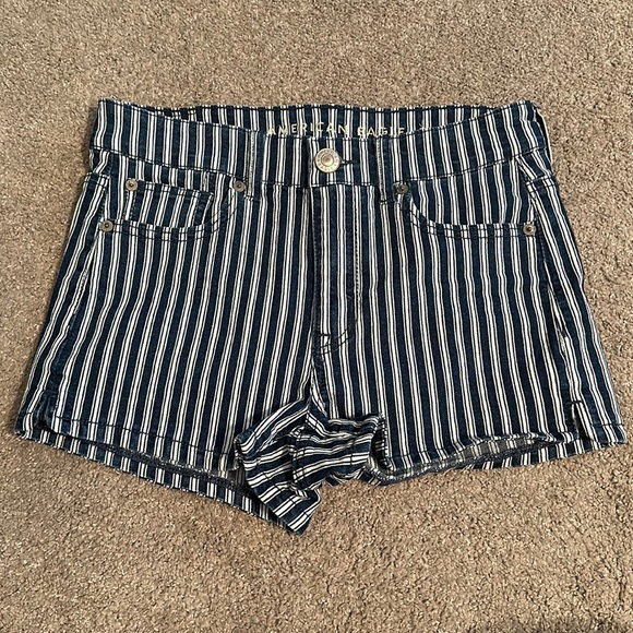 American Eagle Outfitters Pants - American Eagle 4 blue and white striped shorts